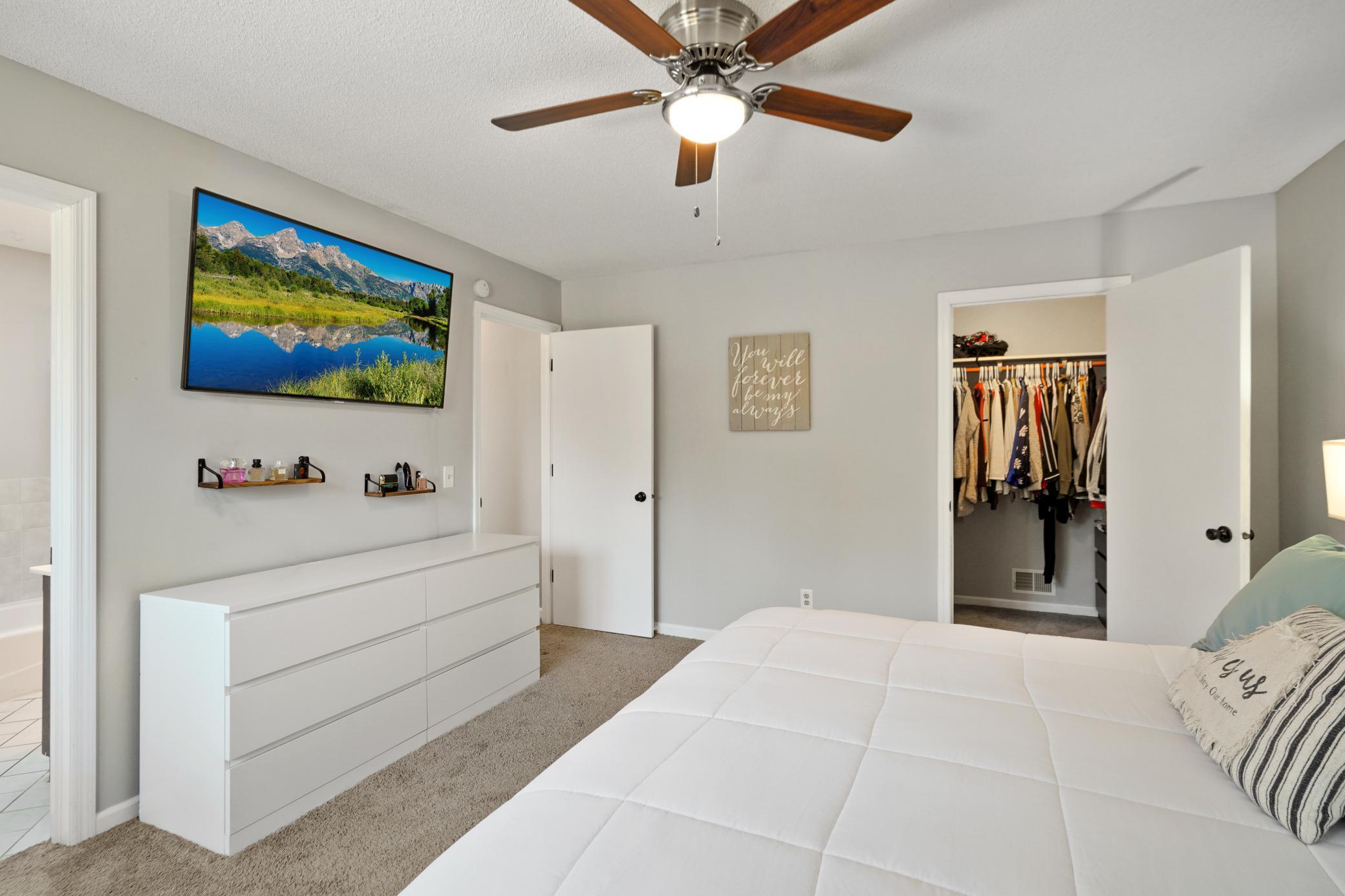 963 Kettle Creek Road Eagan, MN 55123 - Photo 14 of 33 Gallery Image 14