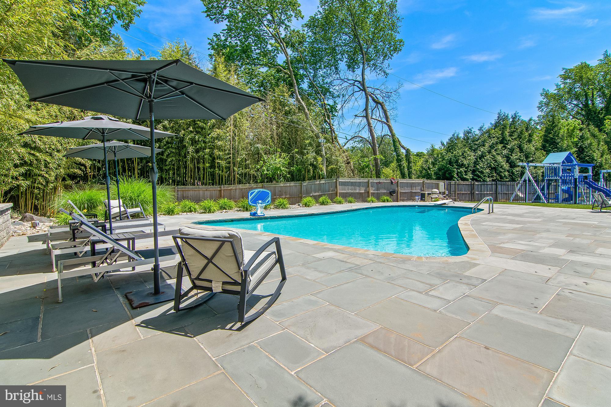 6105 Ivymount Road Baltimore, MD 21209 - Photo 24 of 35