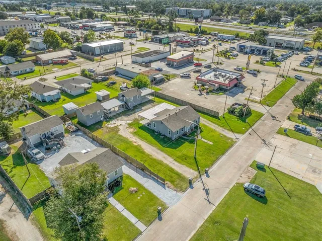 $245,000 | 3217 Deaton Street, Lake Charles, LA 70601