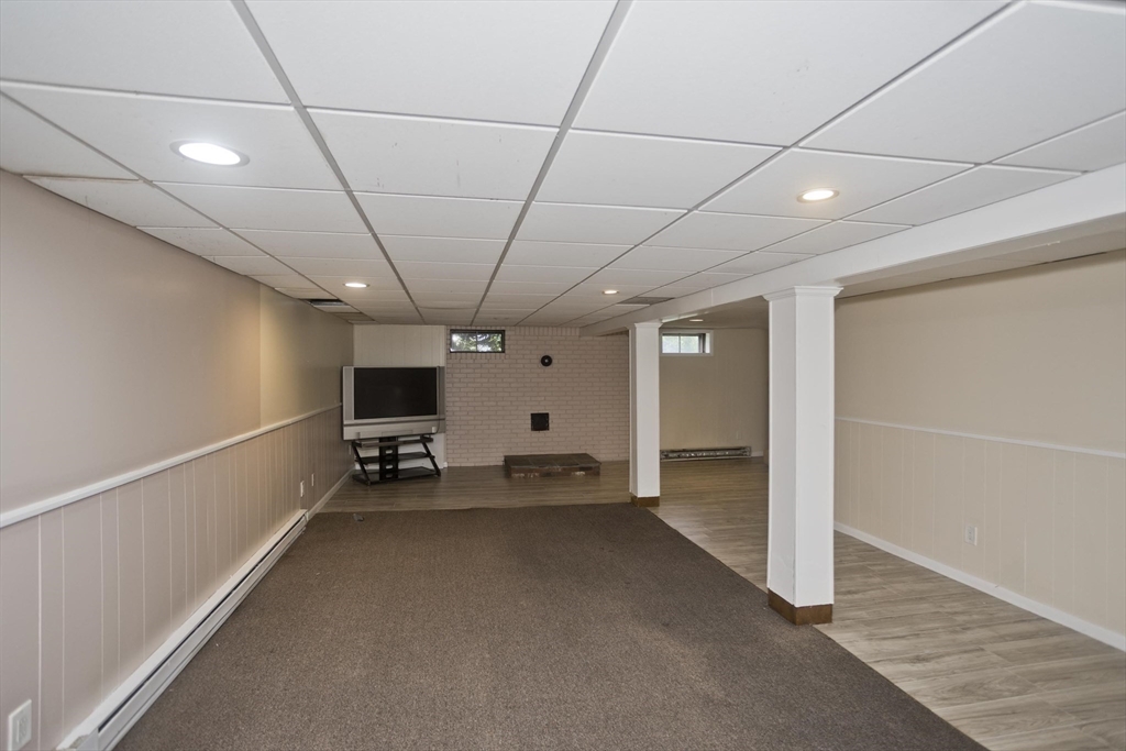 91 Spikenard Circle Springfield, MA 01129 - Photo 27 of 30