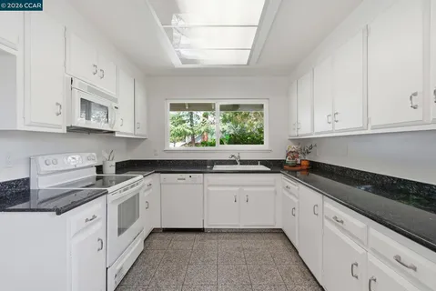 $759,000 | 143 Miramonte Drive, Moraga, CA 94556