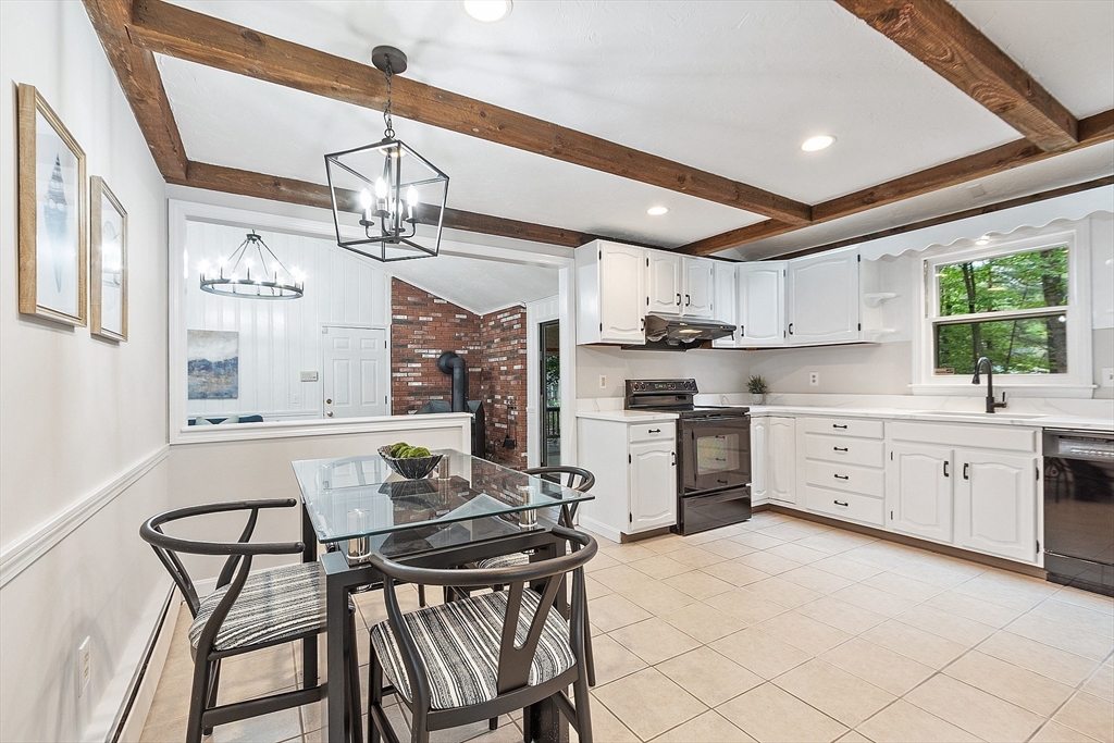 24 Squirrel Hill Road Acton, MA 01720 - Photo 13 of 32 Gallery Image 13