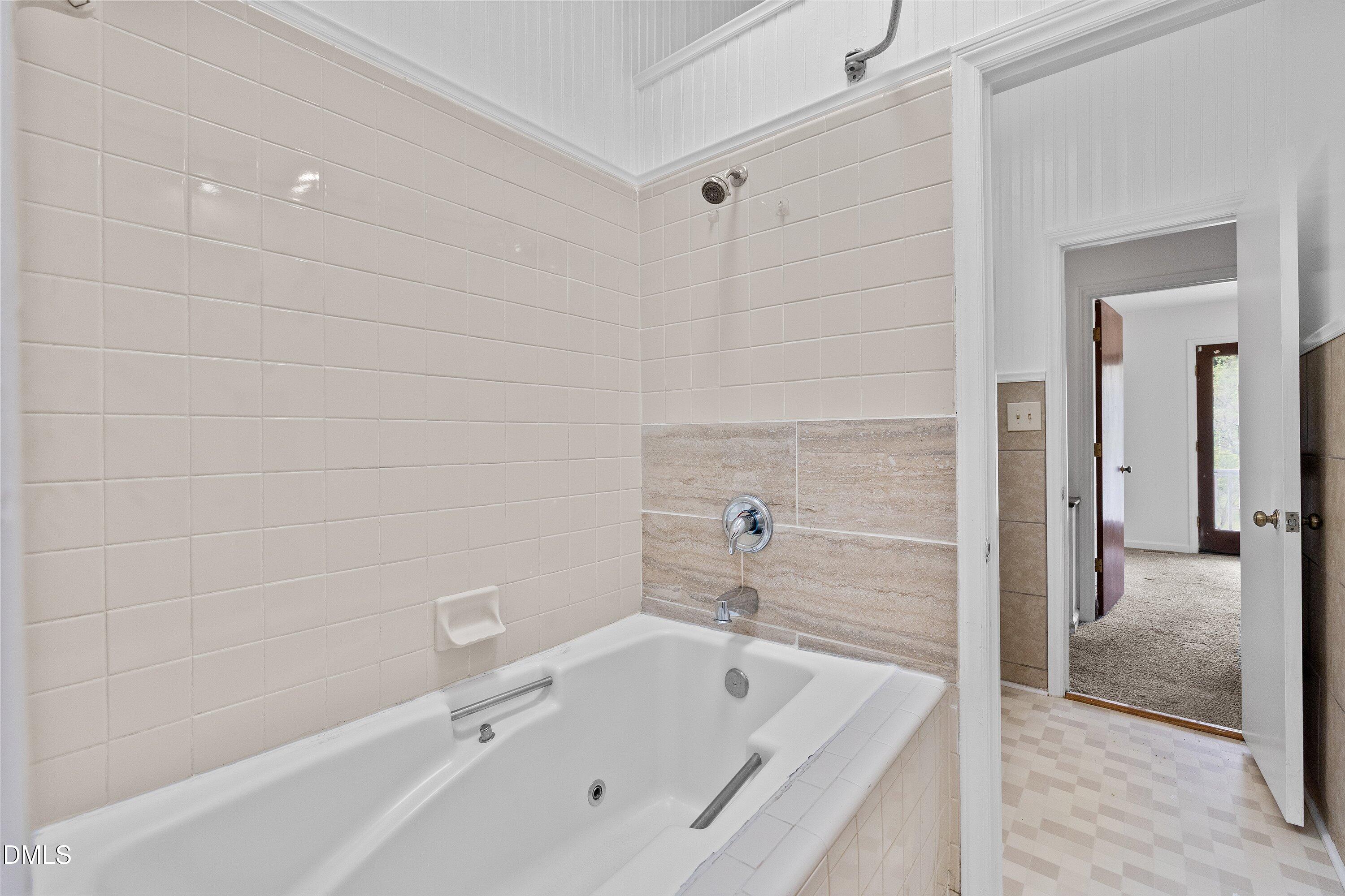 611 Springview Trail Garner, NC 27529 - Photo 23 of 40 23-611 Springview Trl_0139