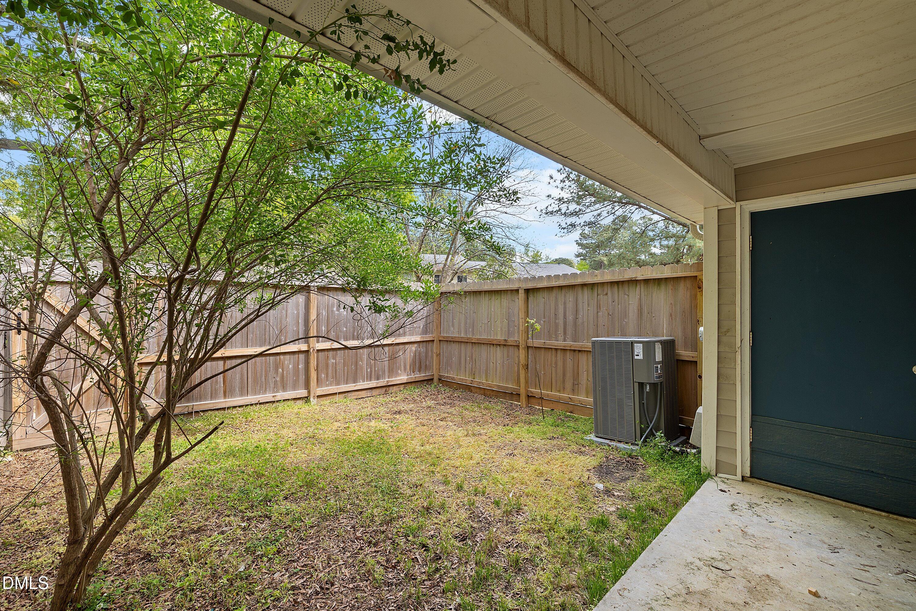 611 Springview Trail Garner, NC 27529 - Photo 35 of 40 35-611 Springview Trl_0195