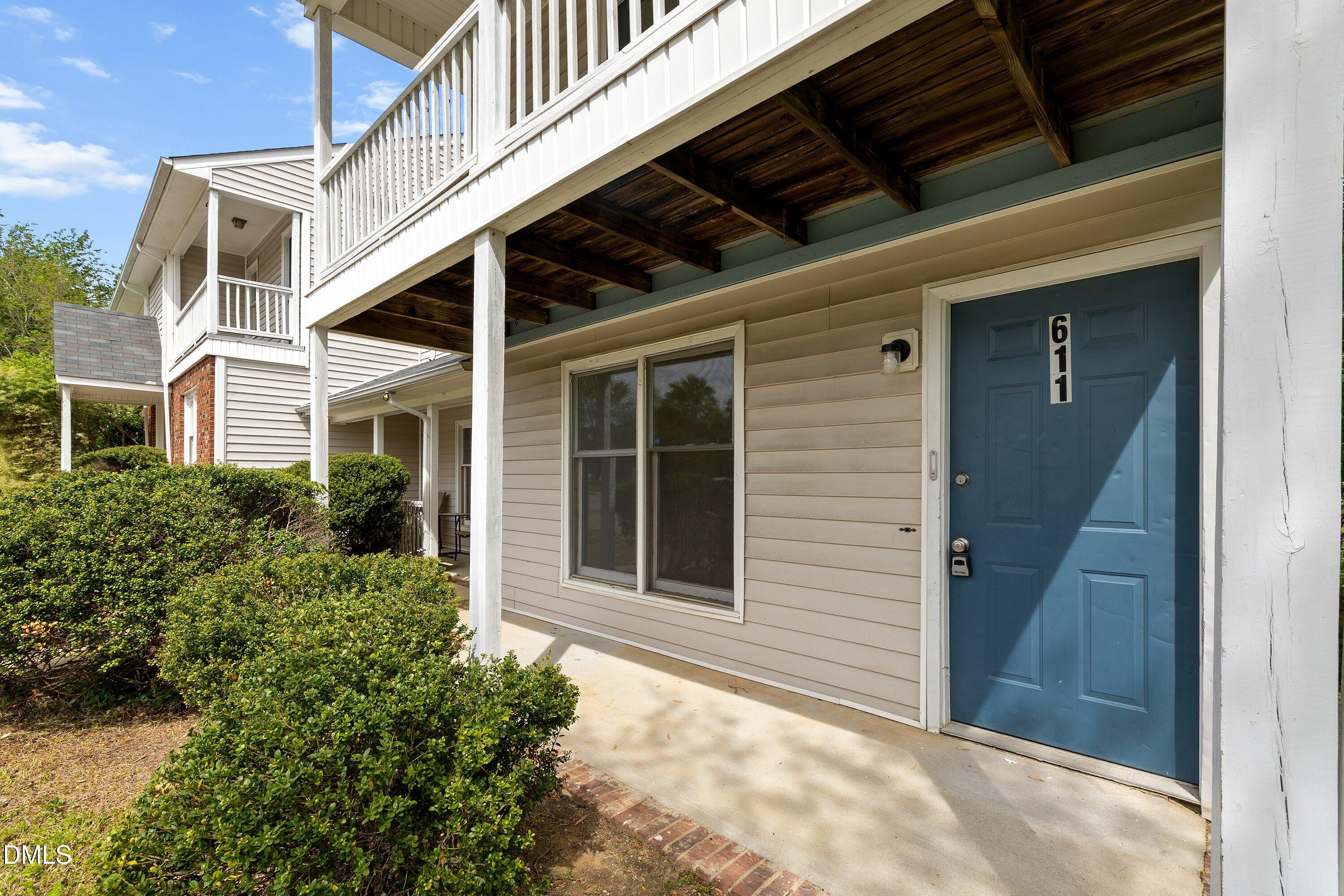 611 Springview Trail Garner, NC 27529 - Photo 7 of 40 07-611 Springview Trl_0056