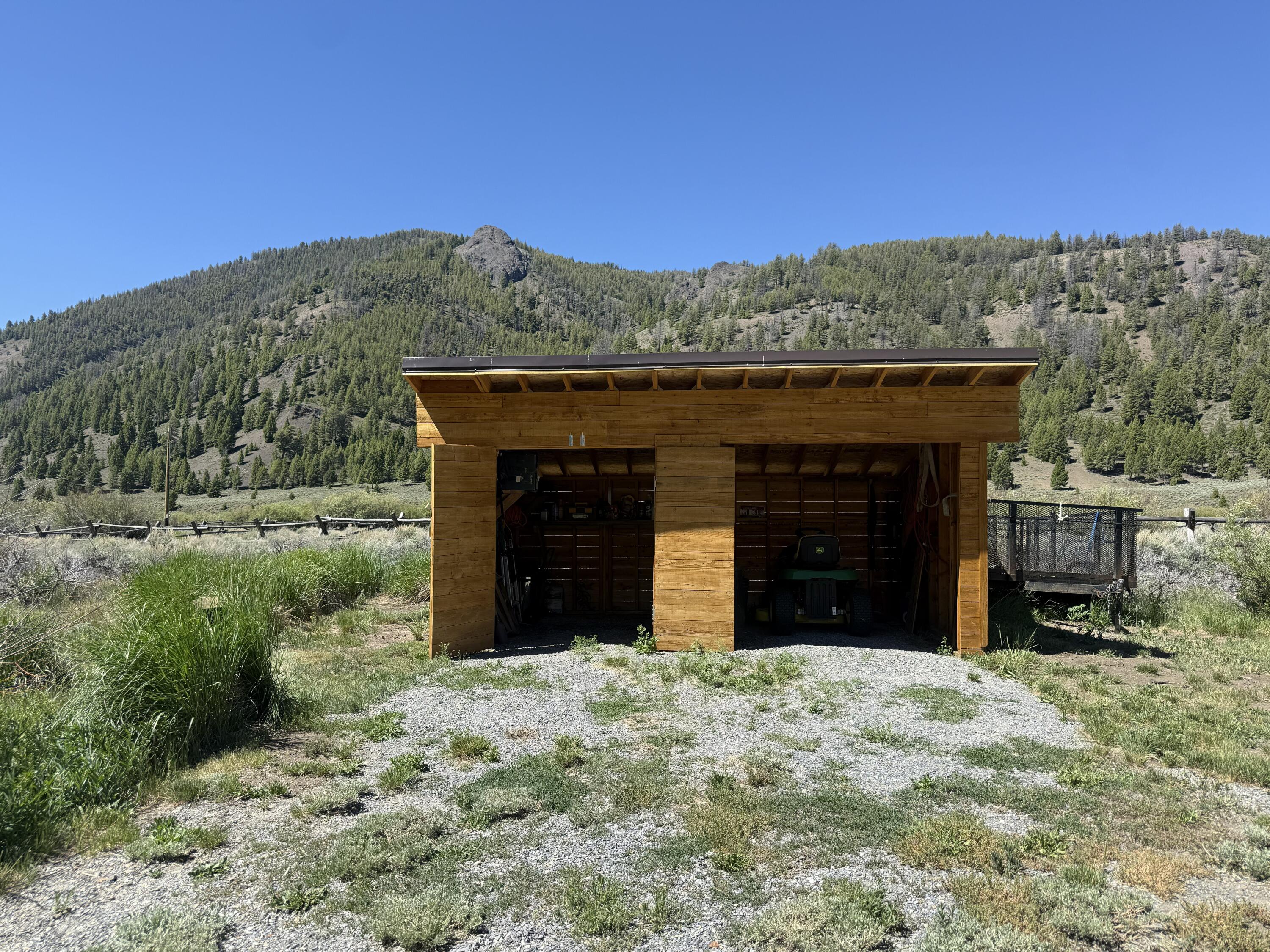 4299 North Fork Road Mackay, ID 83251 - Photo 26 of 27 Shed