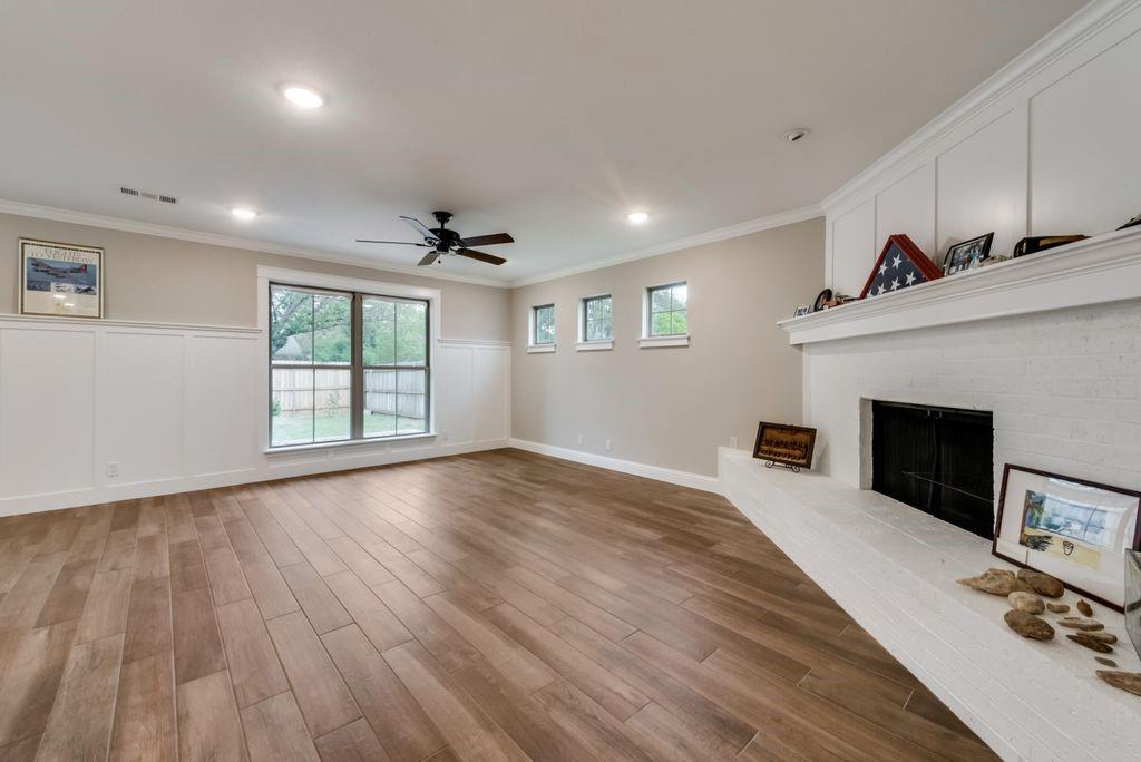 1225 Augusta Road Benbrook, TX 76126 - Photo 5 of 21