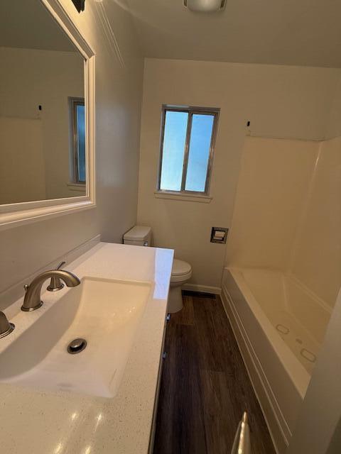 20612 Burney Court Burney, CA 96013 - Photo 23 of 40 a bathroom with a tub and sink
