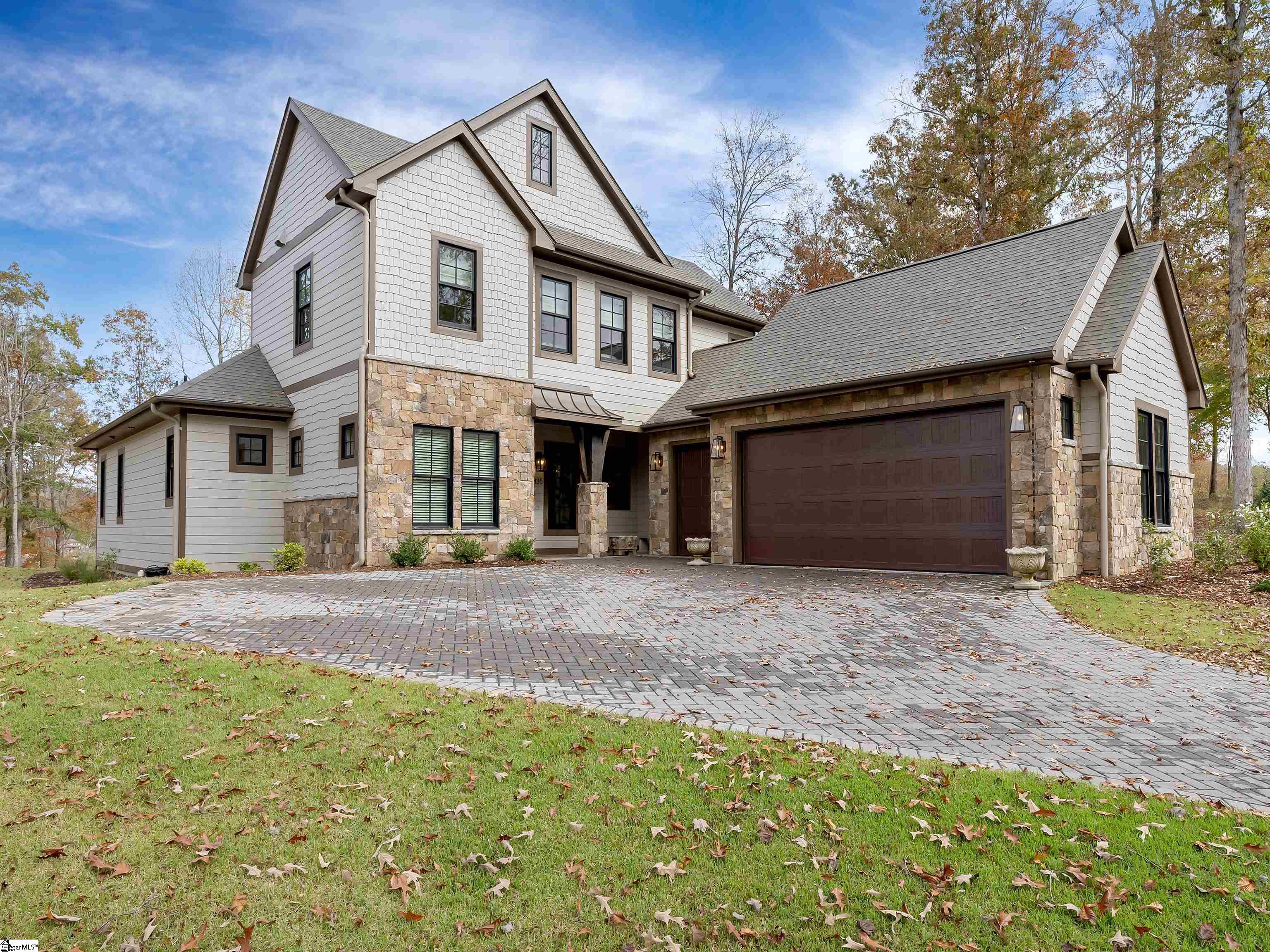 335 Golf Bridge Road Marietta, SC 29661 - Photo 1 of 29