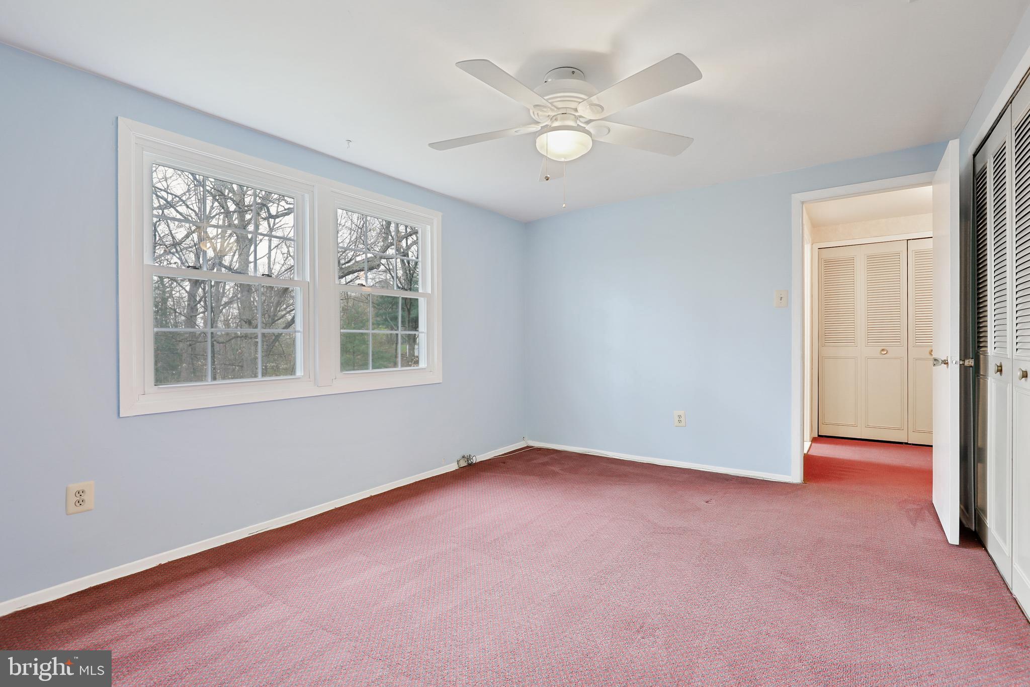8800 Royal Ridge Lane Laurel, MD 20708 - Photo 33 of 45 2nd floor bedroom #2