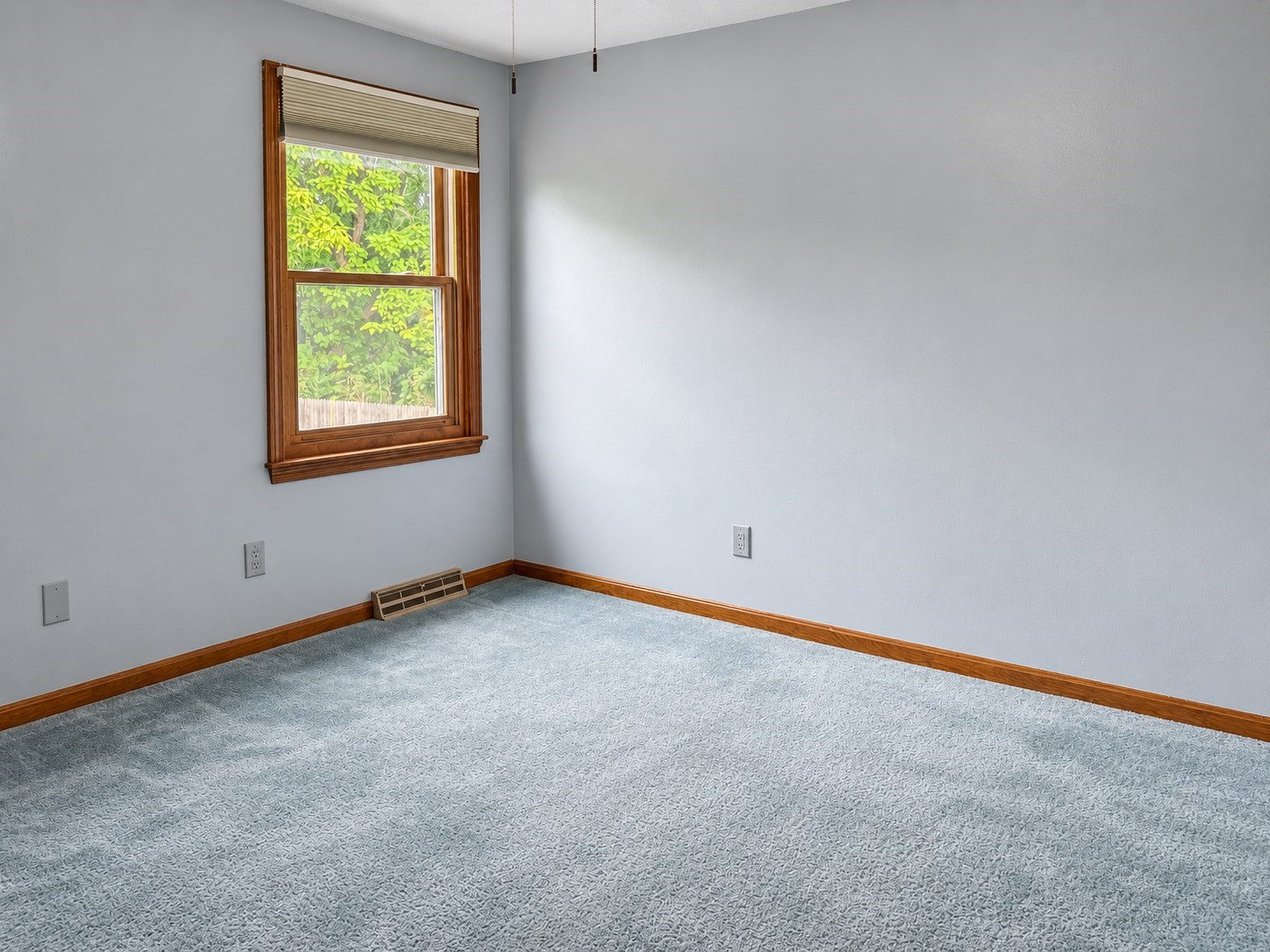 138 Slate Road Chicopee, MA 01020 - Photo 37 of 42 Gallery Image 37