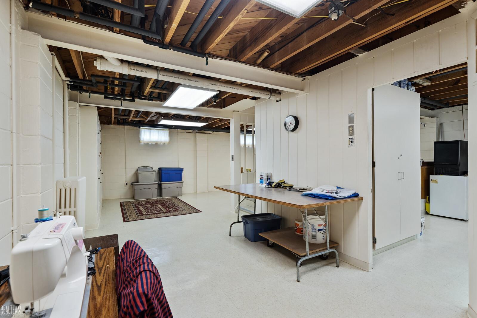 22395 Hall Road Macomb, MI 48042 - Photo 37 of 53