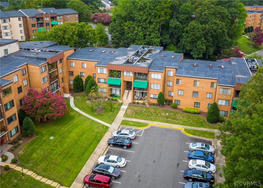 1500 Largo Road, Unit 203 Richmond, VA 23238 - Photo 33 of 46 Gallery Image 33