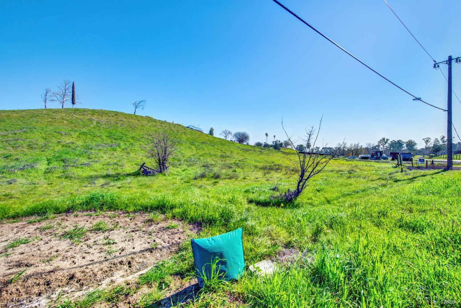 7668 English Hills Road Vacaville, CA 95688 - Photo 46 of 83