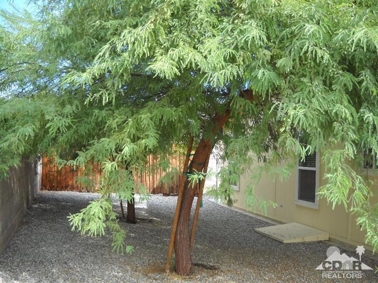 38881 Parker Ridge Way Palm Desert, CA 92260 - Photo 7 of 7 a view of a outdoor space