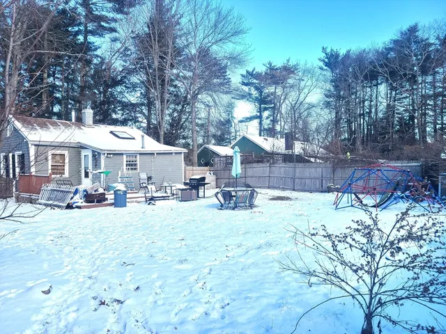 $429,900 | 51 Wellington Avenue, Marshfield, MA 02050