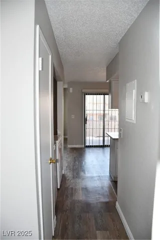 $1,200 | 6925 Hopkins Drive, Unit 3, Las Vegas, NV 89156