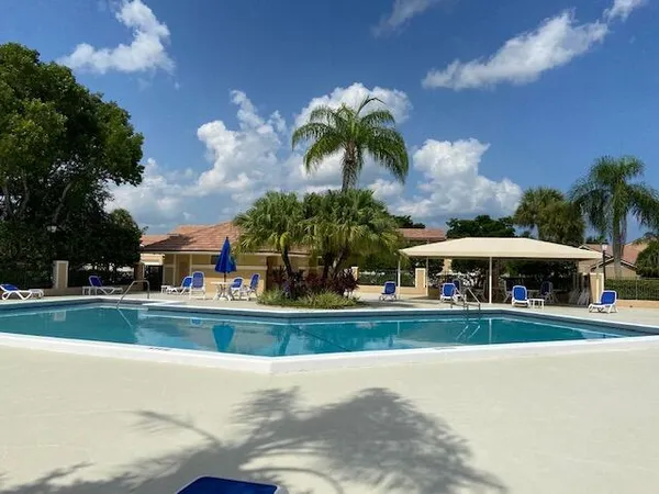 $2,950 | 364 Prestwick Circle, Unit 4, Palm Beach Gardens, FL 33418