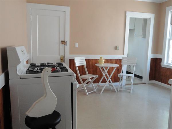 62-64 Flett Road, Unit 62 Belmont, MA 02478 - Photo 7 of 10 Gallery Image 7