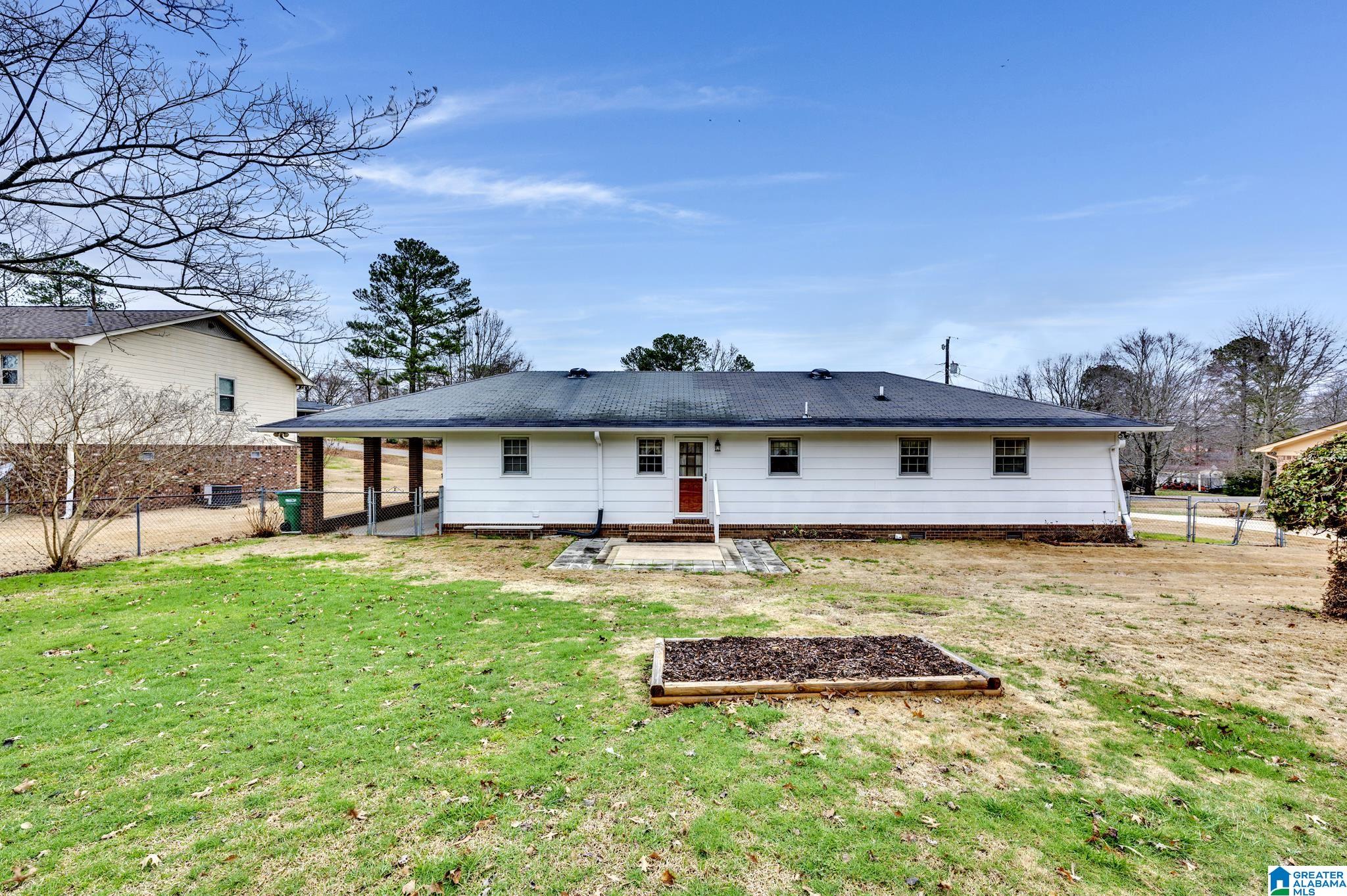 203 Meadow Lane Oneonta, AL 35121 - Photo 4 of 27