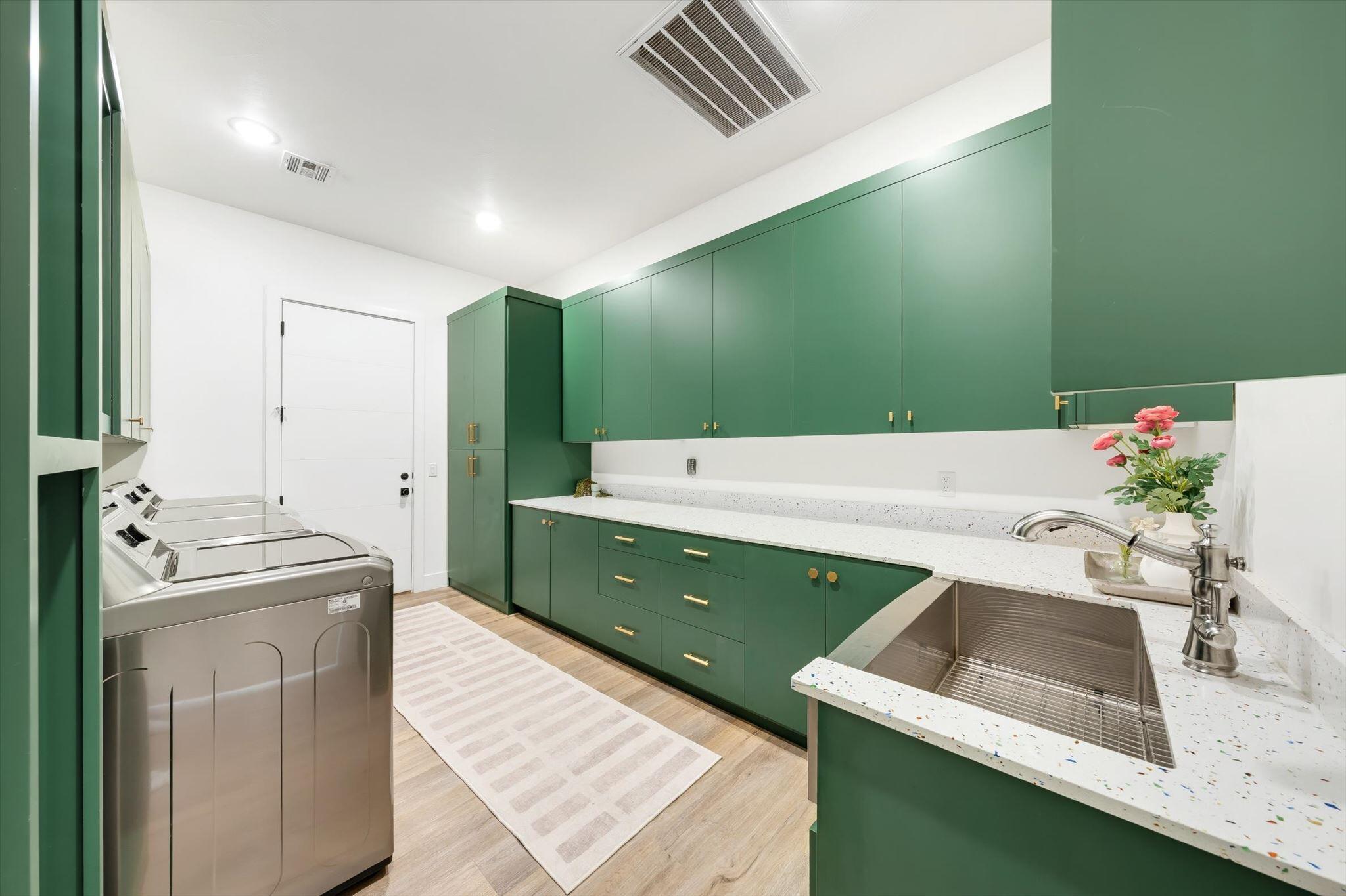 4103 South Little Valley Road St. George, UT 84790 - Photo 45 of 105 Laundry Room