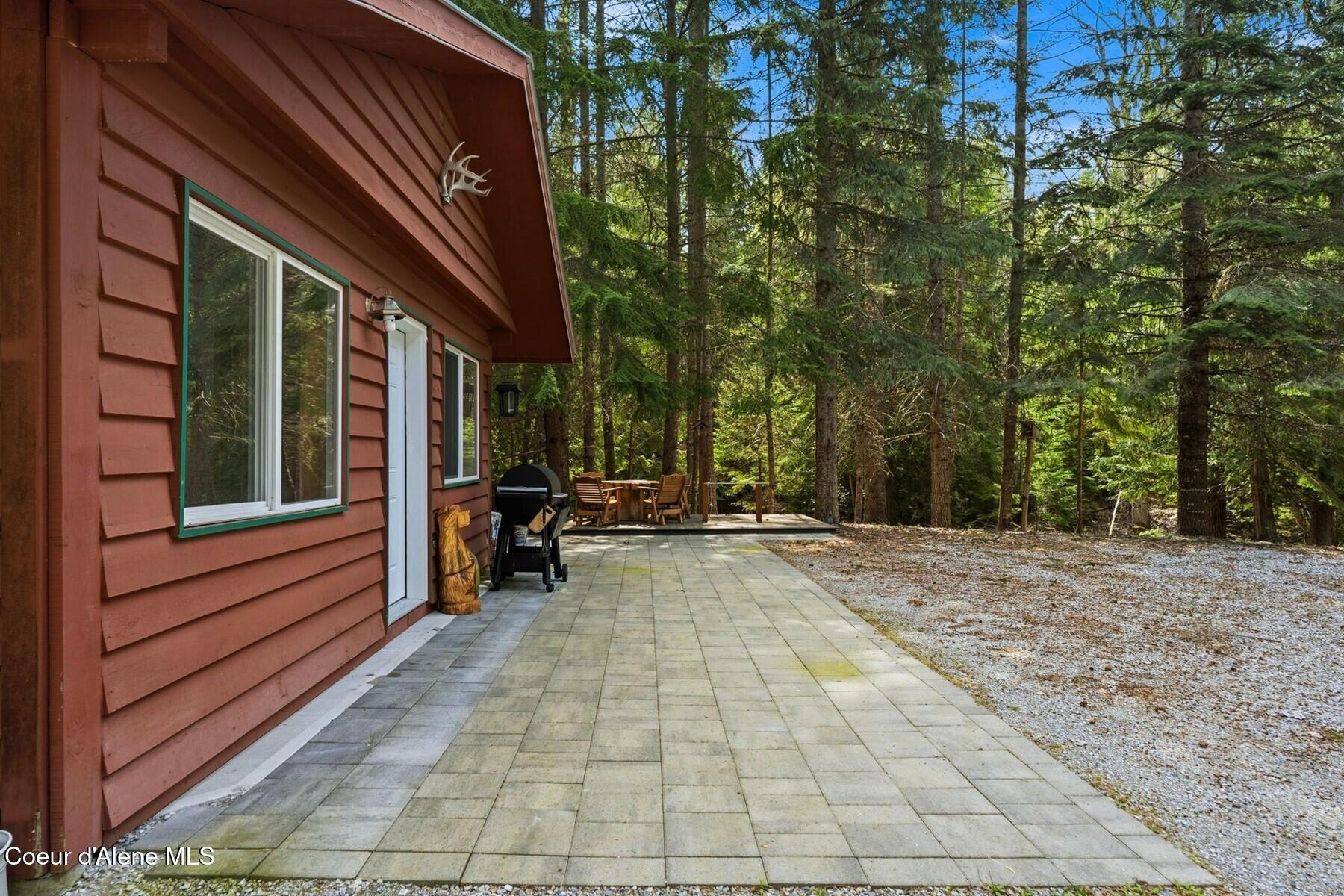 354 Fall Creek Road Naples, ID 83847 - Photo 4 of 37 Front Porch