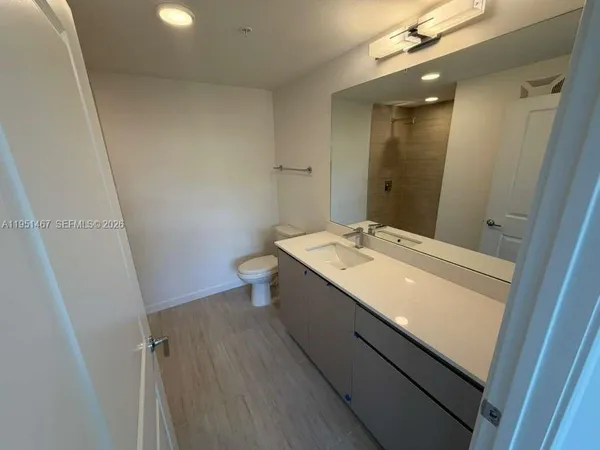 $2,250 | 5587 Millennia Park Drive, Unit 404, Orlando, FL 32811