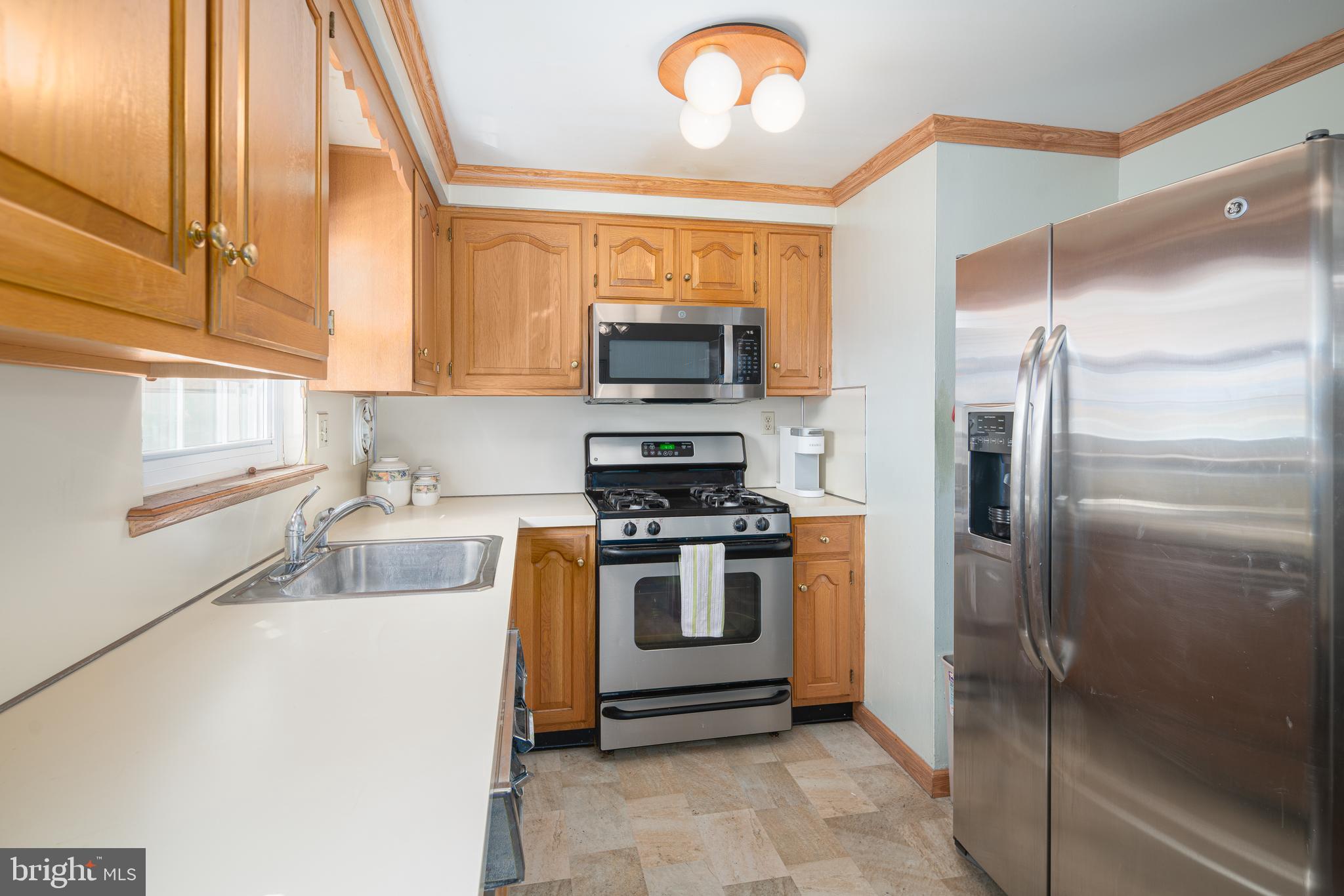 129 Ridgefield Road Philadelphia, PA 19154 - Photo 11 of 27