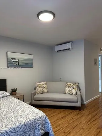 $1,750 | 75 Washington Avenue, Unit 9, Miami Beach, FL 33139