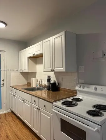 $1,750 | 75 Washington Avenue, Unit 9, Miami Beach, FL 33139