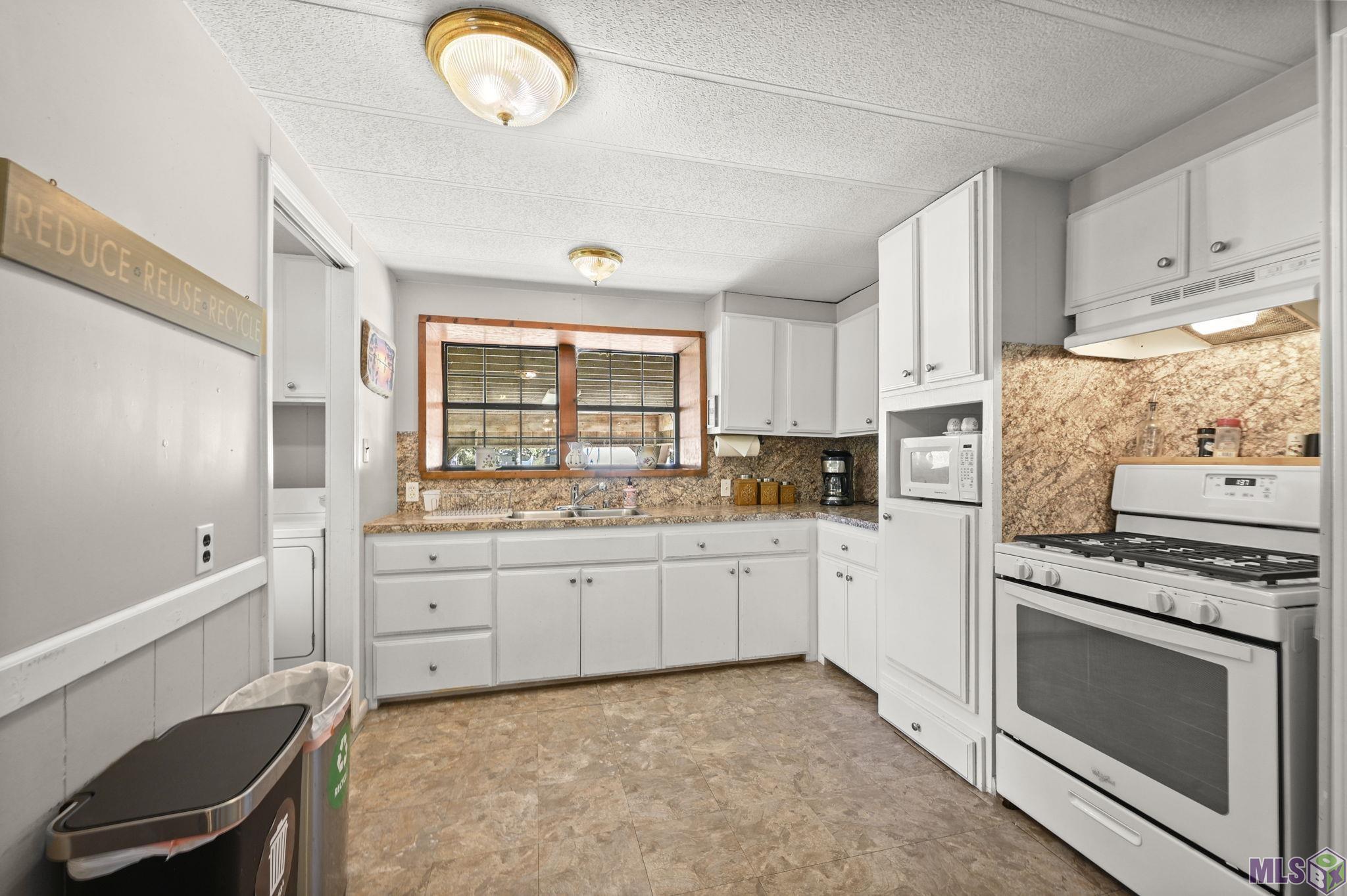 65690 J R Drive Plaquemine, LA 70764 - Photo 5 of 25