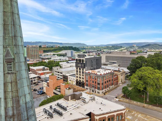 $459,000 | 117 East 7th Street, Unit 406F, Chattanooga, TN 37402