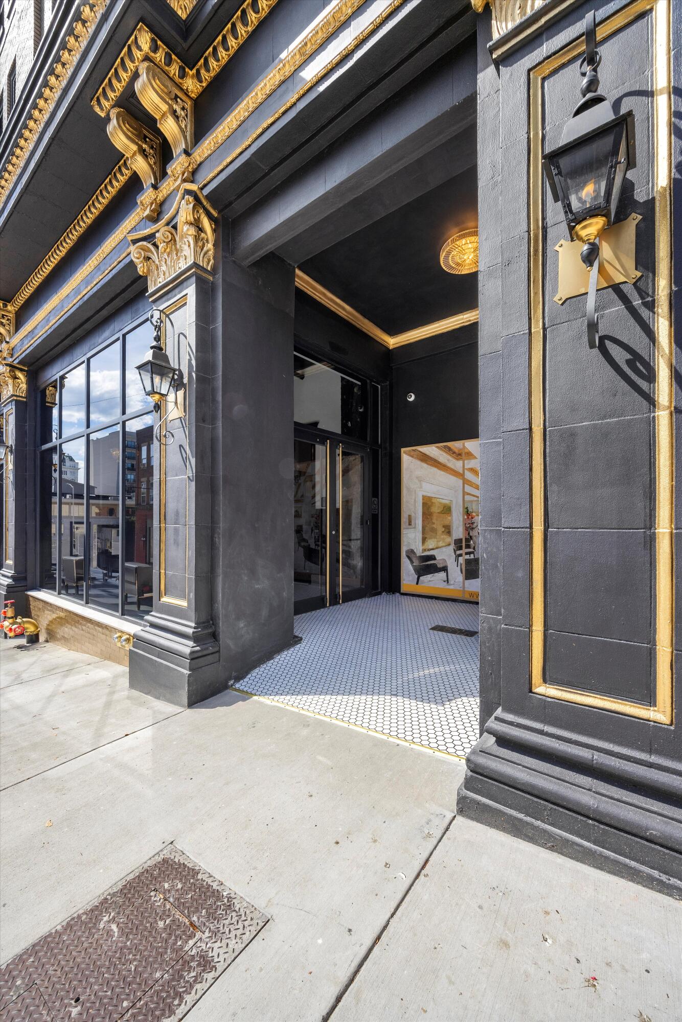 117 East 7th Street, Unit 406F Chattanooga, TN 37402 - Photo 5 of 31 05-17-090A1313