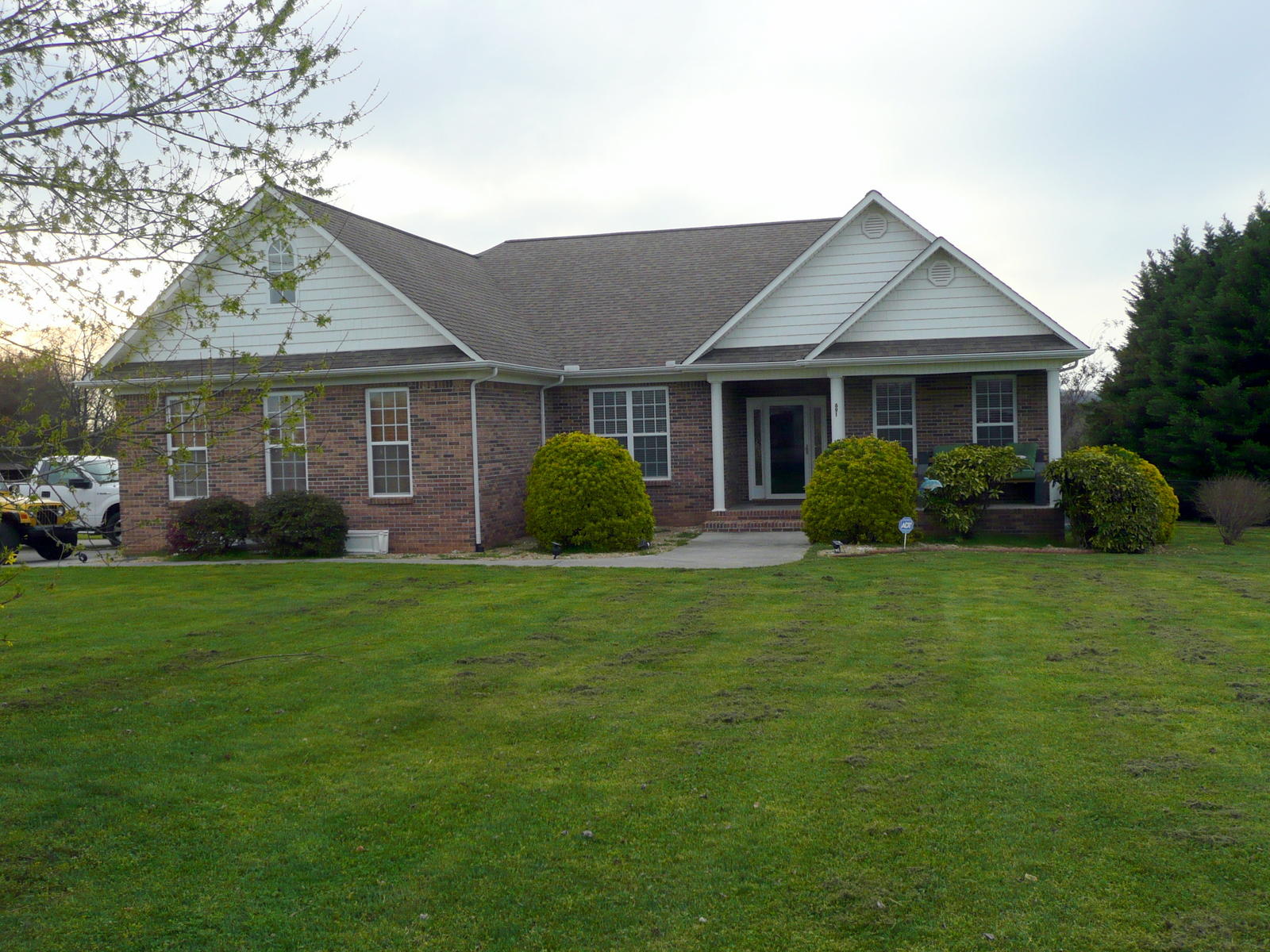 691 Oak Grove Road Madisonville, TN 37354 - Photo 1 of 31 Welcome Home!