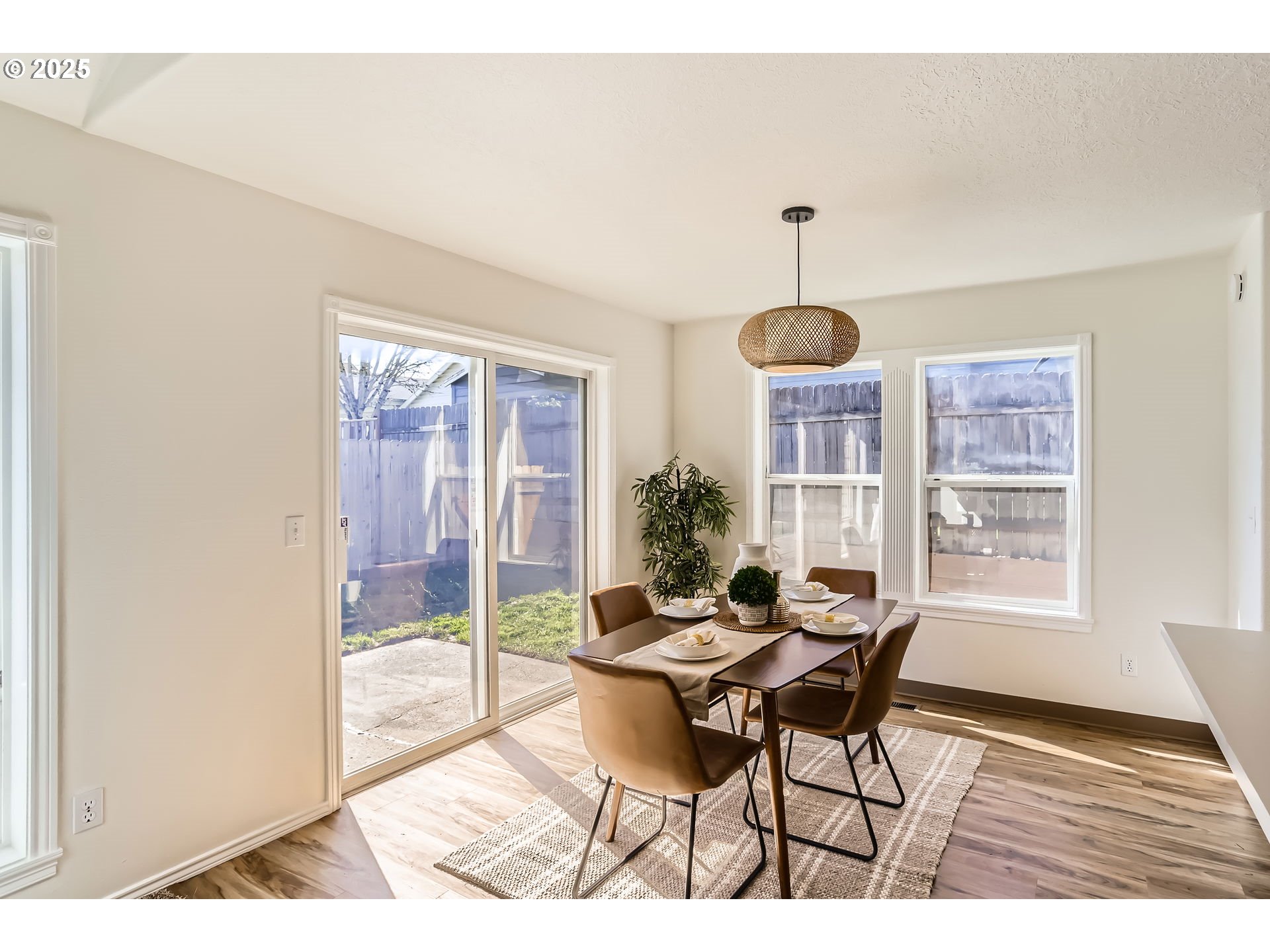 3252 Southeast 23rd Street Gresham, OR 97080 - Photo 7 of 29