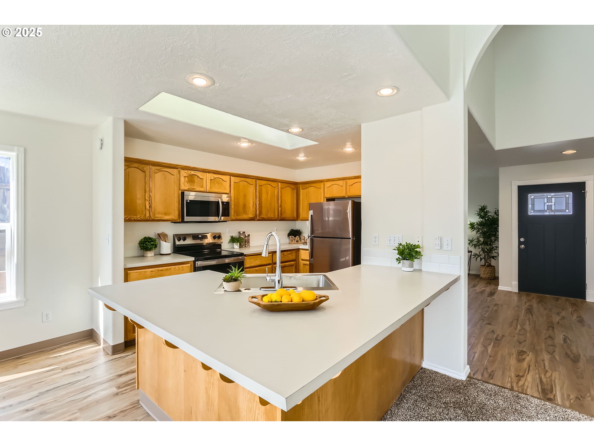 3252 Southeast 23rd Street Gresham, OR 97080 - Photo 9 of 29