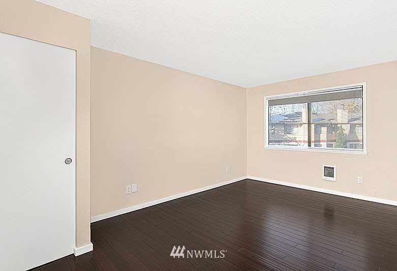 1822 Maple Lane, Unit G43 Kent, WA 98030 - Photo 9 of 12 Gallery Image 9