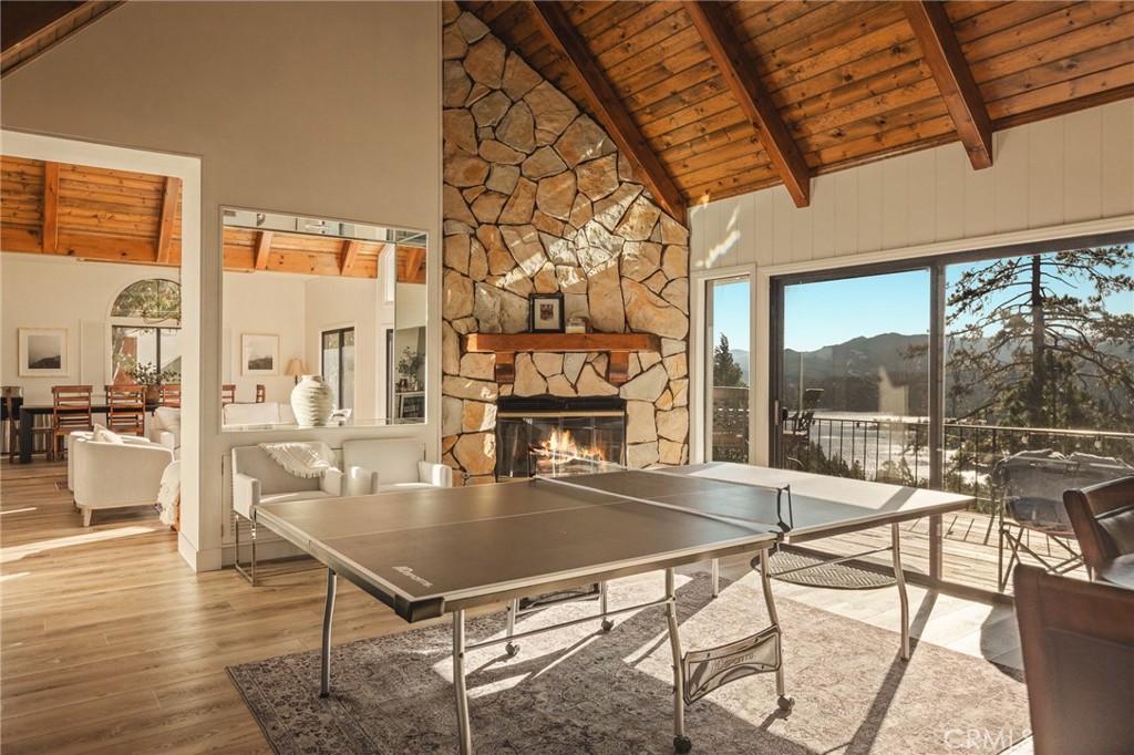 201 Grizzly Road Lake Arrowhead, CA 92352 - Photo 17 of 52 Gallery Image 17