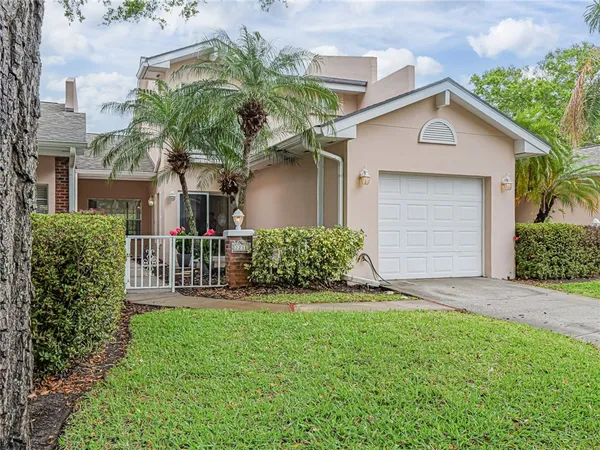 $389,000 | 221 Park Shores Circle, Unit 221E, Vero Beach, FL 32963