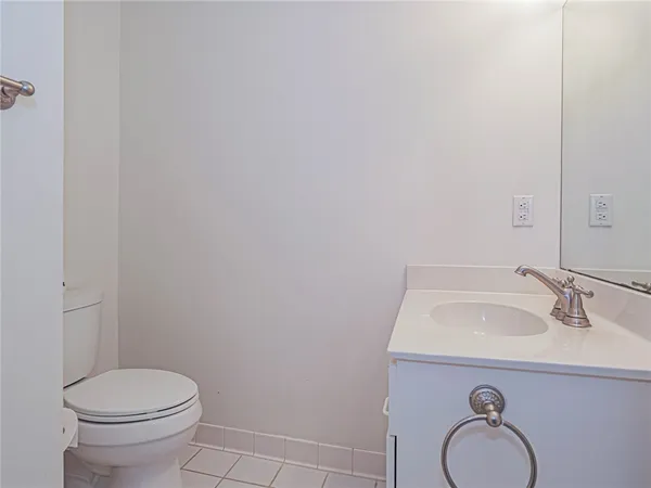 $389,000 | 221 Park Shores Circle, Unit 221E, Vero Beach, FL 32963