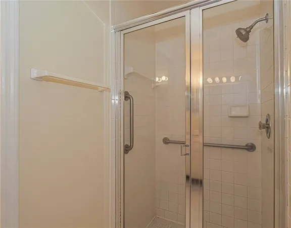 $389,000 | 221 Park Shores Circle, Unit 221E, Vero Beach, FL 32963