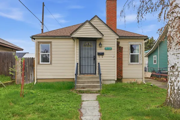 $315,000 | 3110 North Jefferson Street, Spokane, WA 99205