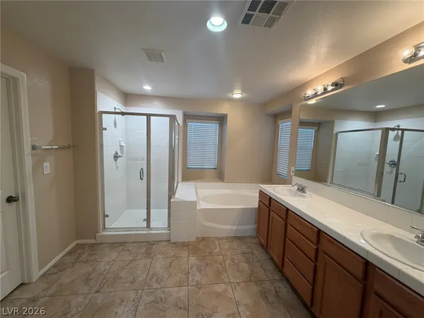 $2,094 | 10526 Cliff Lake Street, Las Vegas, NV 89179