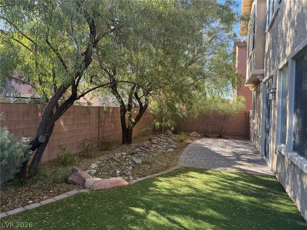 $2,094 | 10526 Cliff Lake Street, Las Vegas, NV 89179