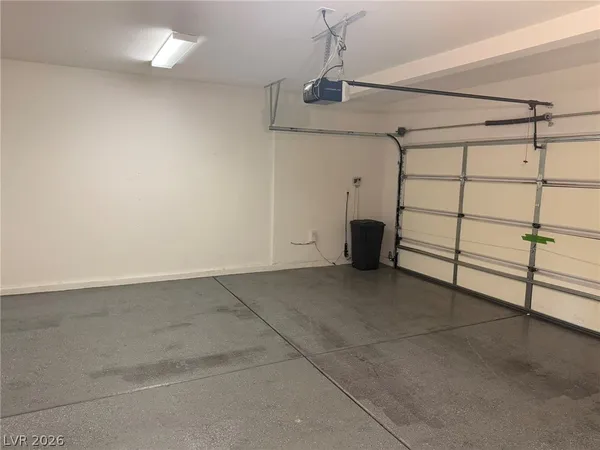 $2,094 | 10526 Cliff Lake Street, Las Vegas, NV 89179