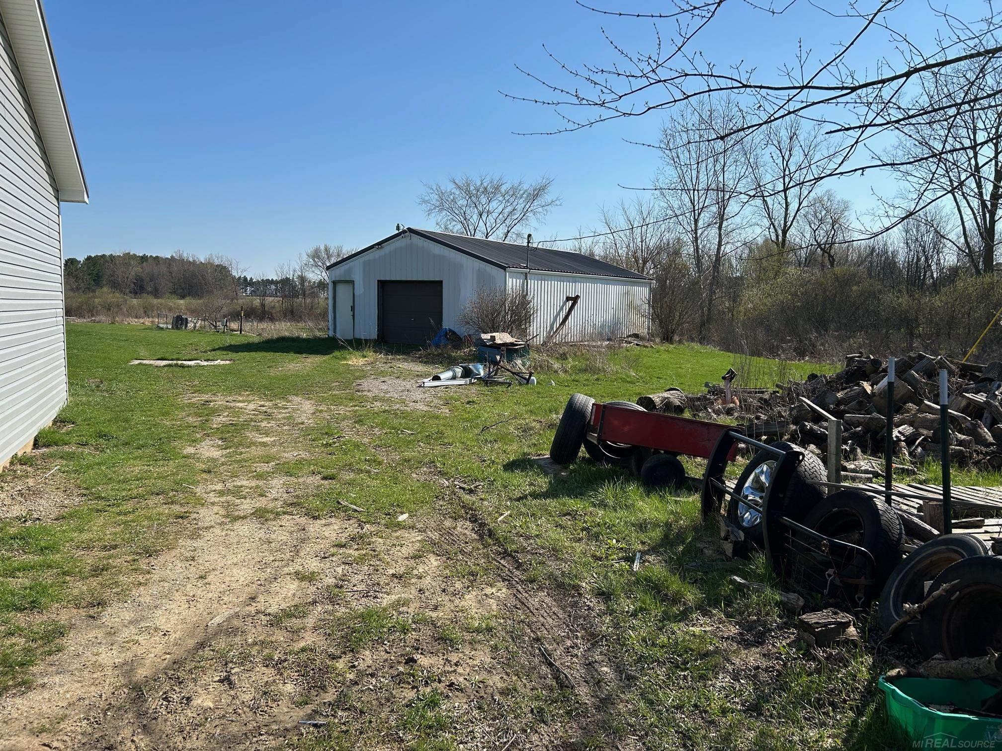 5100 Walker Road Applegate, MI 48401 - Photo 39 of 41