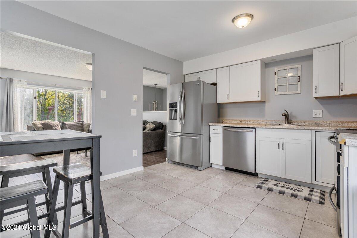 726 Hudson River Road Halfmoon, NY 12118 - Photo 8 of 34 31-726 HUDSON RIVER RD-4