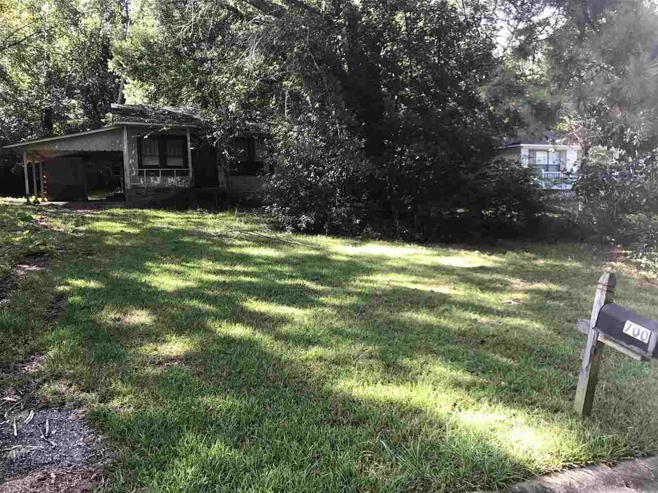 700 Johnson Avenue Fairhope, AL 36532 - Photo 1 of 2