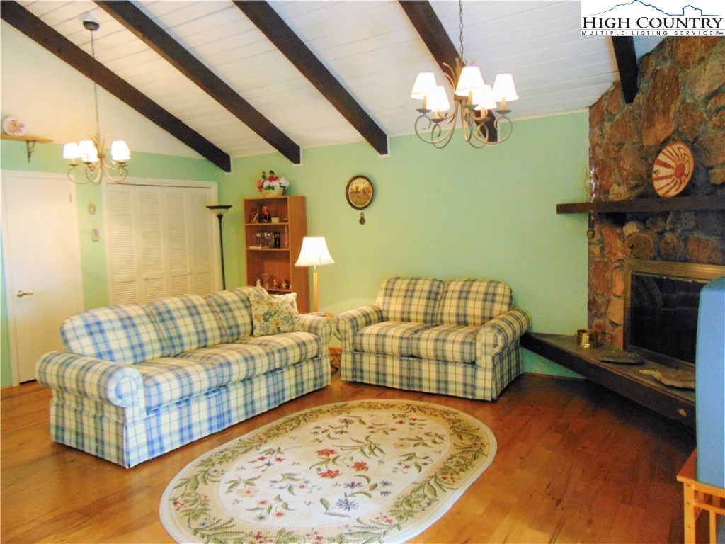 196 Valley Vista Road Glade Valley, NC 28627 - Photo 2 of 10 Gallery Image 2