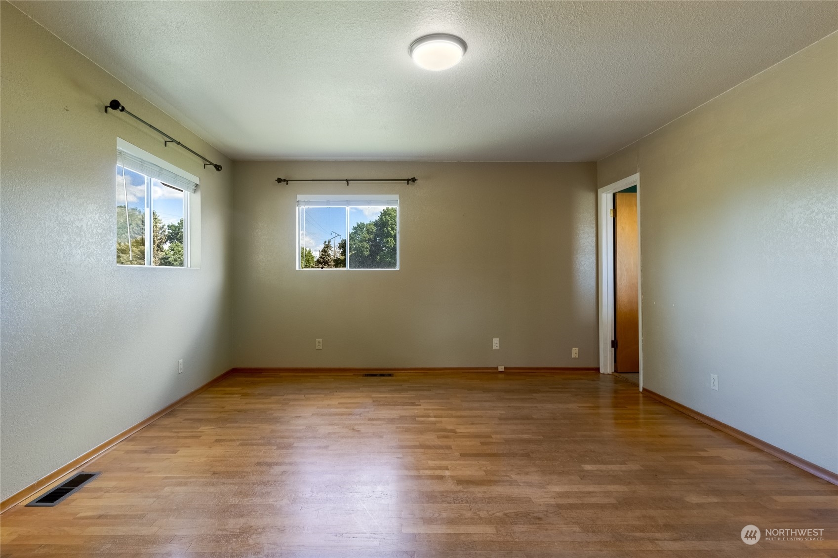 1809 Reser Road Walla Walla, WA 99362 - Photo 14 of 37 Gallery Image 14